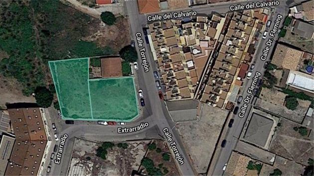 Foto 1 de Venta de terreno en Los Robles de 1135 m²