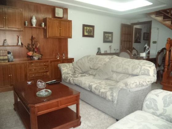 Foto 2 de Pis en venda a Centro - Puertollano de 4 habitacions amb terrassa i garatge