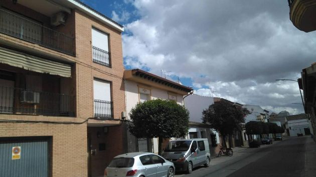 Foto 1 de Pis en venda a Herencia de 3 habitacions amb terrassa