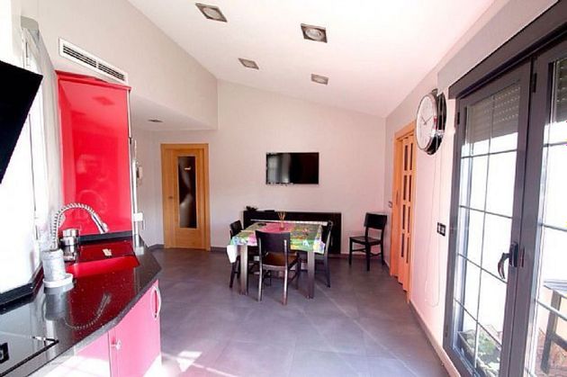 Foto 2 de Pis en venda a Tomelloso de 3 habitacions amb terrassa i aire acondicionat