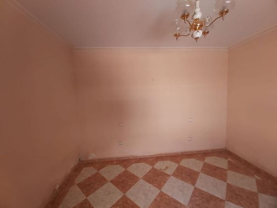 Foto 2 de Venta de casa en Argamasilla de Alba de 4 habitaciones y 171 m²