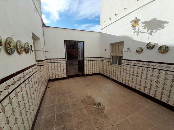 Foto 1 de Casa en venta en Almodóvar del Campo de 3 habitaciones con jardín y aire acondicionado