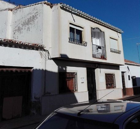 Foto 1 de Pis en venda a Torrenueva (Ciudad Real) de 4 habitacions amb terrassa