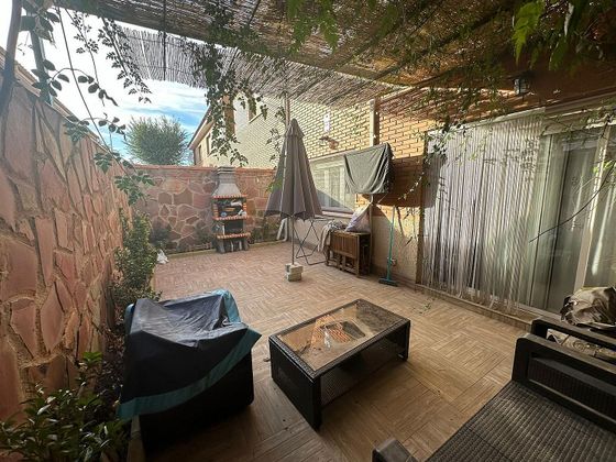 Foto 1 de Casa en venda a PAU 2-600 de 3 habitacions amb jardí i aire acondicionat