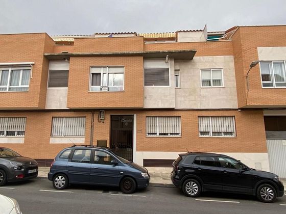 Foto 1 de Venta de dúplex en Santa María de 2 habitaciones con terraza y garaje