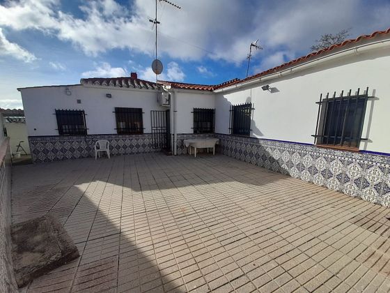 Foto 1 de Casa en venta en El Poblado - Abulagar de 4 habitaciones con jardín y aire acondicionado