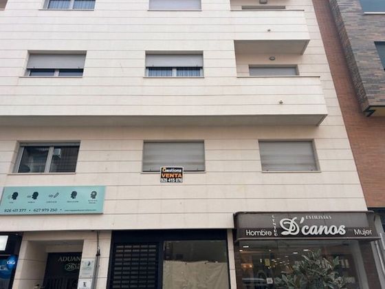 Foto 2 de Venta de piso en Centro - Puertollano de 3 habitaciones con terraza y aire acondicionado