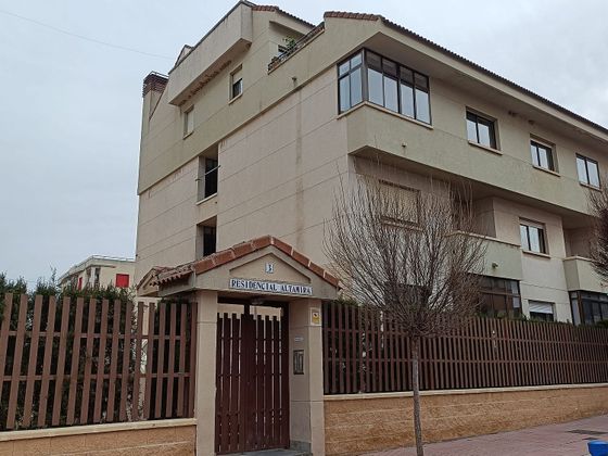 Foto 1 de Pis en venda a Marianistas - AVE de 3 habitacions amb terrassa i piscina