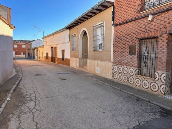 Foto 2 de Casa en venda a Torrenueva (Ciudad Real) de 3 habitacions i 198 m²