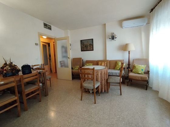 Foto 1 de Venta de piso en Argamasilla de Alba de 4 habitaciones con aire acondicionado y calefacción
