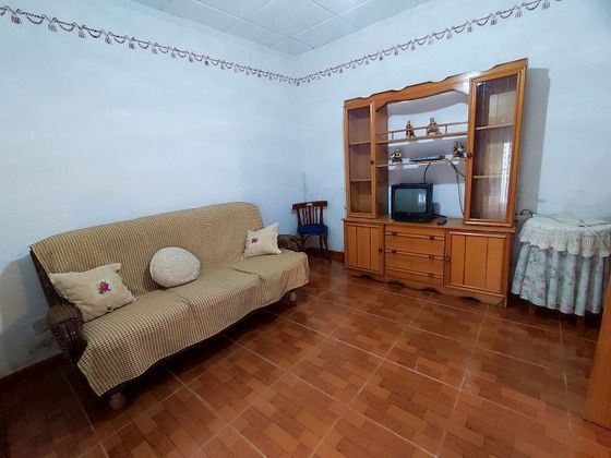 Foto 2 de Casa en venta en Manzanares de 3 habitaciones con jardín y calefacción