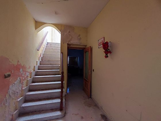 Foto 2 de Piso en venta en Manzanares de 2 habitaciones con jardín y ascensor