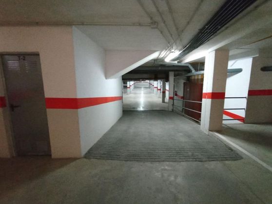 Foto 2 de Garatge en venda a calle Académicos de 18 m²