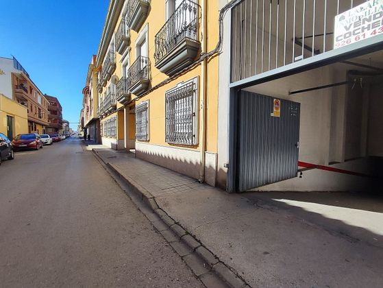 Foto 2 de Garatge en venda a calle De Jacinto Benavente de 18 m²