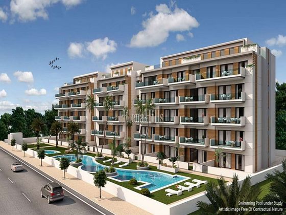 Foto 1 de Pis en venda a Guardamar Playa de 2 habitacions amb terrassa i piscina