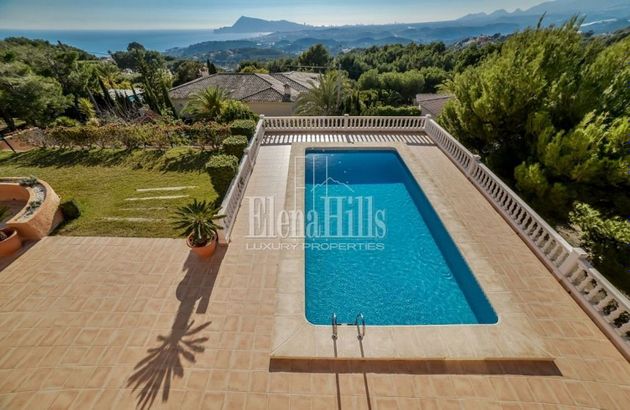 Foto 1 de Xalet en venda a Altea la Vella de 4 habitacions amb terrassa i piscina