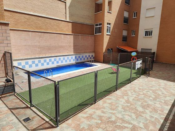 Foto 1 de Venta de piso en Centro - Puertollano de 3 habitaciones con terraza y piscina