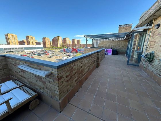 Foto 1 de Venta de ático en Parla Este de 3 habitaciones con terraza y piscina