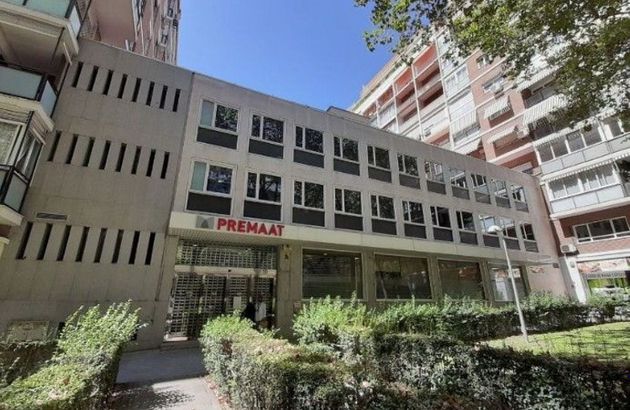 Foto 1 de Edifici en lloguer a Bernabéu - Hispanoamérica de 1620 m²