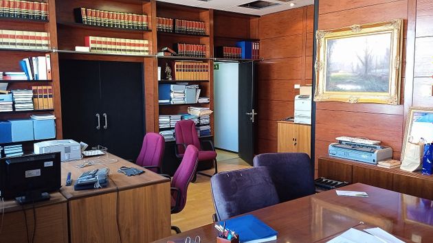 Foto 1 de Oficina en venda a Orcasur amb garatge i ascensor
