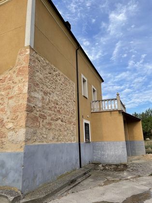 Foto 2 de Casa en venda a San Esteban de Gormaz de 6 habitacions amb terrassa i garatge