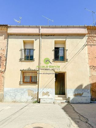 Foto 1 de Casa en venda a Burgo de Osma-Ciudad de Osma de 5 habitacions amb terrassa