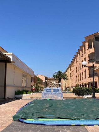 Foto 1 de Dúplex en venda a avenida Papa Luna E de 2 habitacions amb terrassa i piscina