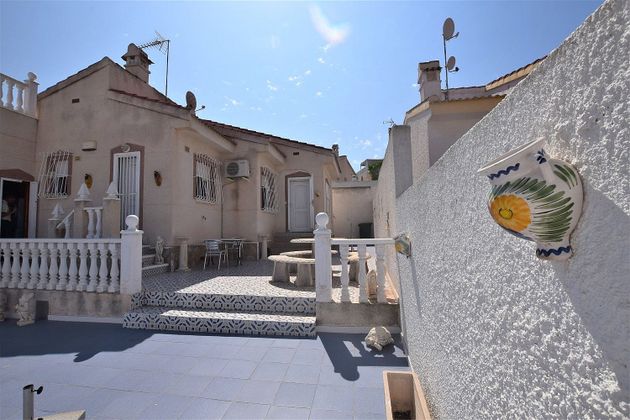 Foto 2 de Xalet en venda a Ciudad Quesada de 2 habitacions amb terrassa i piscina