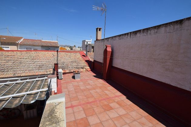 Foto 1 de Casa en venda a Jacarilla de 2 habitacions amb terrassa i balcó