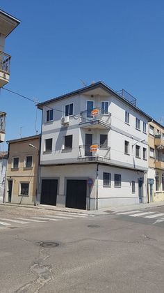 Foto 1 de Casa adossada en venda a calle Santa Clara de 6 habitacions amb terrassa i balcó