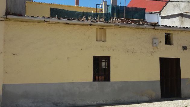 Foto 2 de Casa adosada en venta en Ciudad Rodrigo de 2 habitaciones y 104 m²