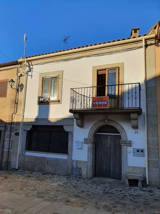 Foto 2 de Casa en venda a calle Jose Manzanera de 5 habitacions amb terrassa i balcó