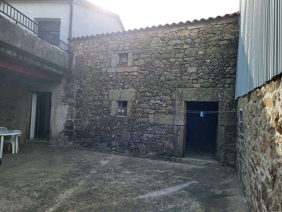 Foto 2 de Casa adossada en venda a calle Salas Pombo de 6 habitacions amb terrassa i garatge