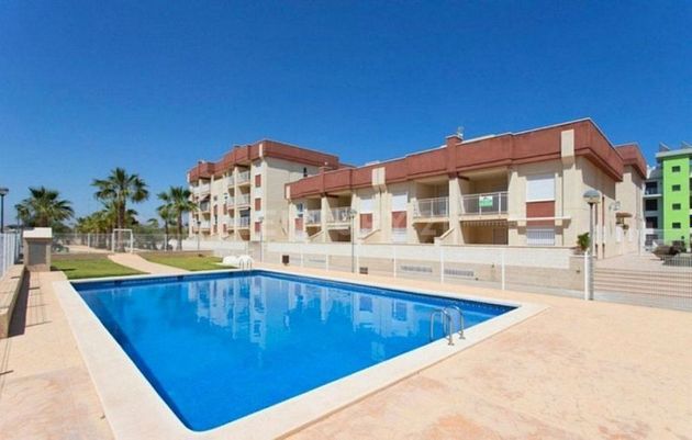 Foto 1 de Venta de piso en Cabo Roig - La Zenia de 2 habitaciones con piscina