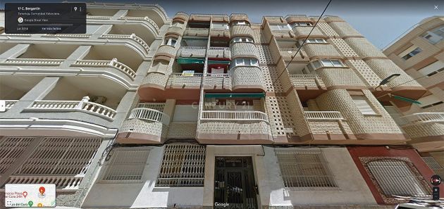 Foto 1 de Pis en venda a calle De Pedro Lorca de 3 habitacions amb ascensor