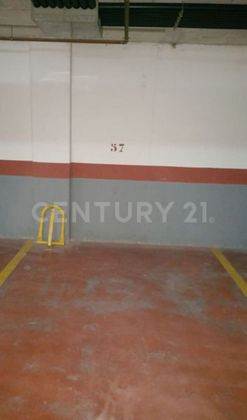 Foto 2 de Garaje en venta en avenida De Jubalcoi de 21 m²