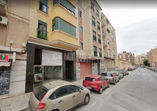 Foto 1 de Venta de local en calle Fra Pere Balaguer de 205 m²