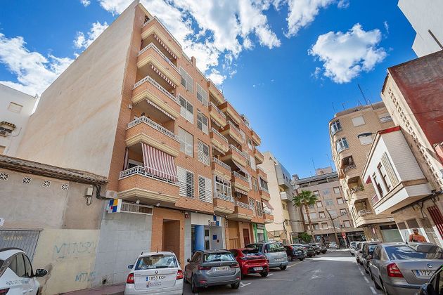 Foto 2 de Pis en venda a calle San Pablo de 4 habitacions amb balcó i aire acondicionat