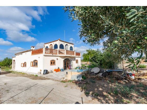 Foto 1 de Casa en venta en Sant Joan de 4 habitaciones con terraza y piscina