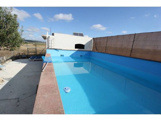 Foto 2 de Casa en venta en Sant Joan de 4 habitaciones con terraza y piscina