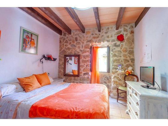 Foto 1 de Casa en venda a Mancor de la Vall de 4 habitacions amb terrassa i calefacció