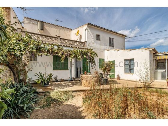 Foto 1 de Casa adossada en venda a Santa María del Camí de 5 habitacions amb terrassa i garatge