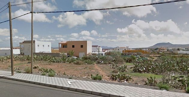 Foto 1 de Venta de terreno en calle Fuerteventura de 946 m²