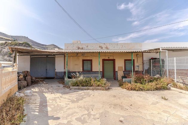 Foto 1 de Venta de casa rural en Calahonda de 5 habitaciones con terraza
