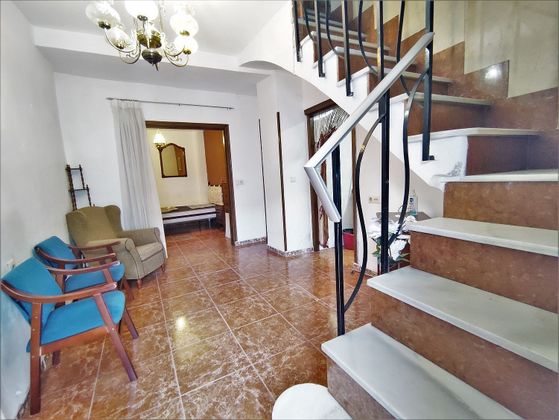 Foto 2 de Casa en venda a calle Juan Esteban Pintor de 3 habitacions amb terrassa i balcó