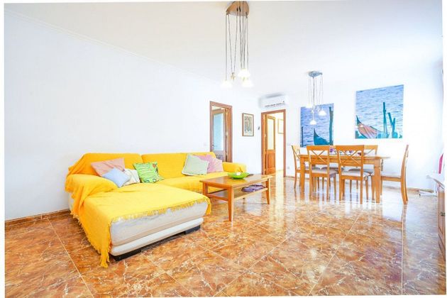 Foto 2 de Xalet en venda a Son Serra de Marina de 6 habitacions amb terrassa i garatge
