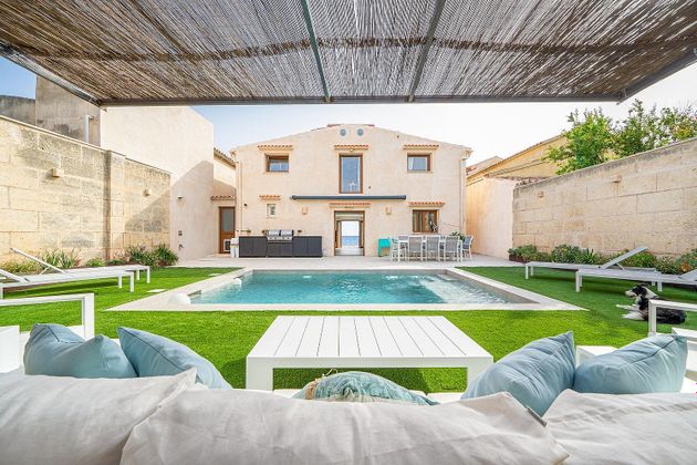 Foto 2 de Xalet en venda a El Coll d'en Rabassa de 4 habitacions amb terrassa i piscina