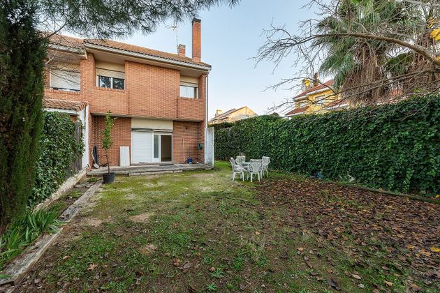 Foto 2 de Casa en venda a Moraleja de Enmedio de 4 habitacions amb terrassa i garatge
