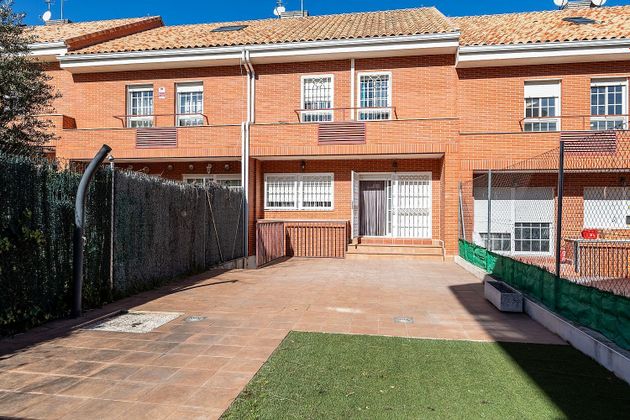 Foto 2 de Casa en venda a Urbanización Mediterráneo de 4 habitacions amb terrassa i garatge