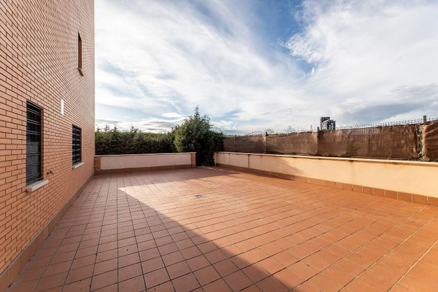 Foto 2 de Pis en venda a El Pinar - La Dehesa - Resto de Navalcarnero de 3 habitacions amb terrassa i garatge